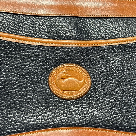 Vintage Dooney & Bourke DB Shell Brown Leather Purse Hand Bag Shoulder Bag - Picture 3 of 10